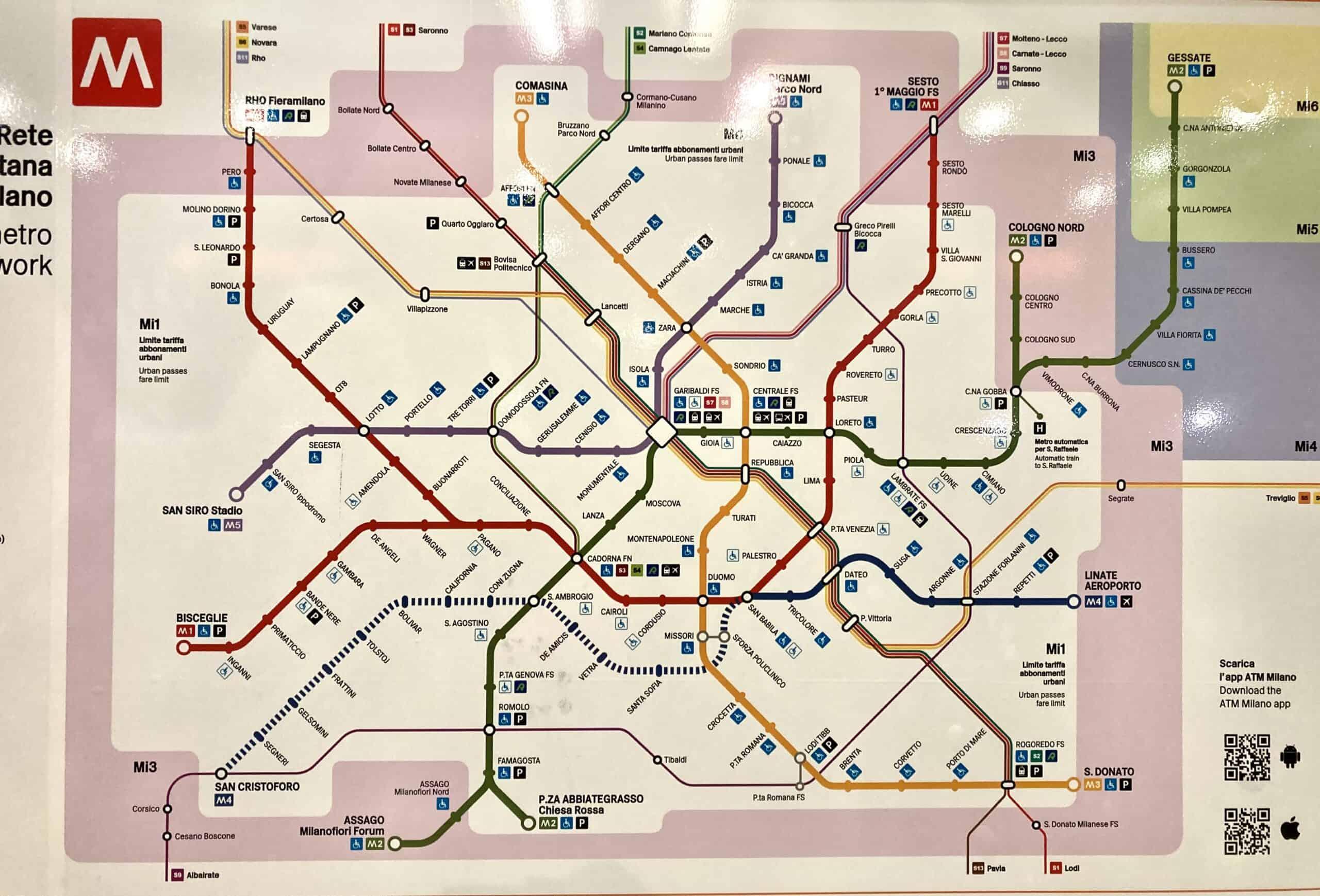 Milan metro station train