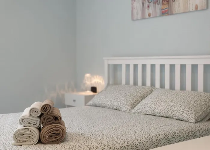 Matthias Home - Milan - Modern And Cozy Flat, Close To The Metro - 15 Min From Central Station, Close To San Raffaele