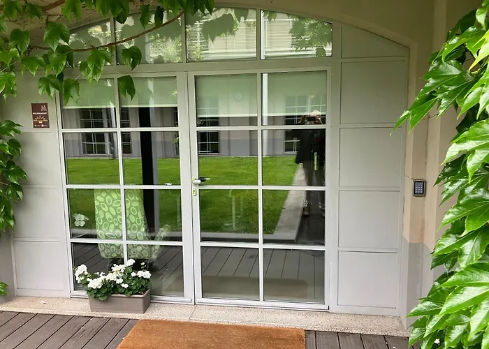 B&B Morindino Design